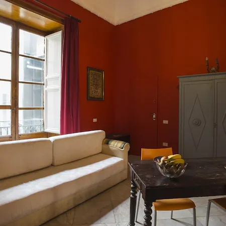 Casa Di Charme A Palazzo La Lumia Apartment *