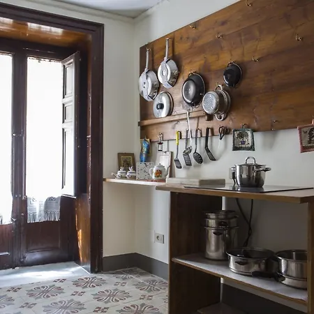 Casa Di Charme A Palazzo La Lumia