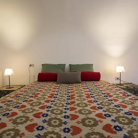 Casa Di Charme A Palazzo La Lumia * Palermo
